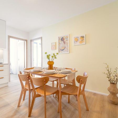 דירות Bright 2Br - 4Th Floor, Balcony, Free Parking By Gravity פראג מראה חיצוני תמונה